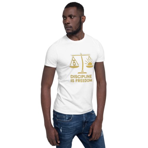 Camiseta Hombre DISCIPLINE IS FREEDOM Camiseta Hombre DISCIPLINE IS FREEDOM