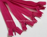 Cremallera invisible fucsia