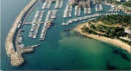 Cartografía C-MAP 4D MAX+ Local - Galicia Cartografía C-MAP 4D MAX+ Local - Galicia