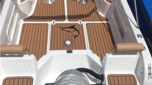 DIPOL 600 SPORT CABIN