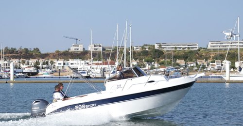 DIPOL 600 SPORT CABIN