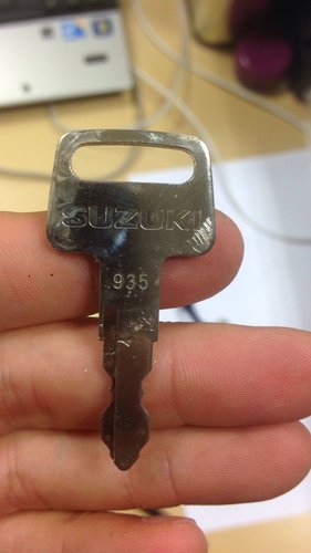 LLAVE ARRANQUE SUZUKI LLAVE ARRANQUE SUZUKI