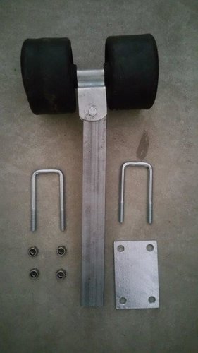 POSTE LATERAL REMOLQUE