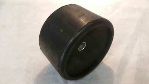 RODILLO POSTE REMOLQUE