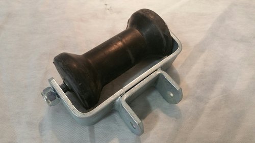 RODILLO REMOLQUE CON SOPORTE