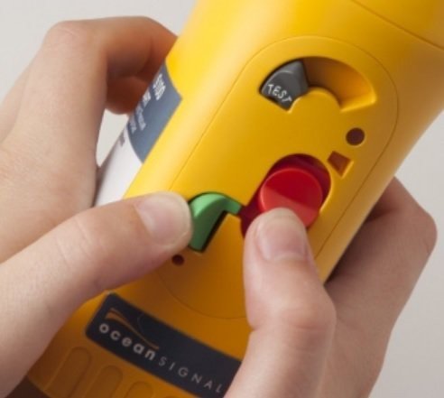 SART TRANSPONDER RADAR OCEAN SIGNAL SafeSea S100 SART TRANSPONDER RADAR OCEAN SIGNAL SafeSea S100