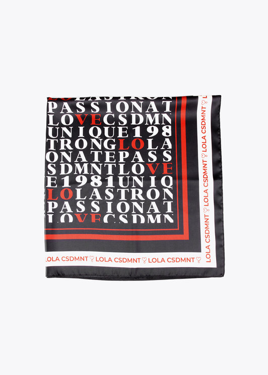 Pañuelo estampado letras Lola Casademunt