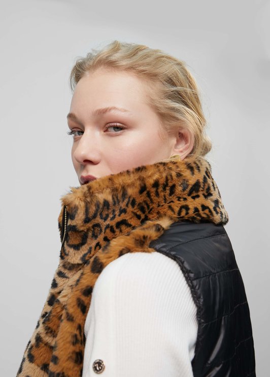 Chaleco mixto pelo animal print Lola Casademunt