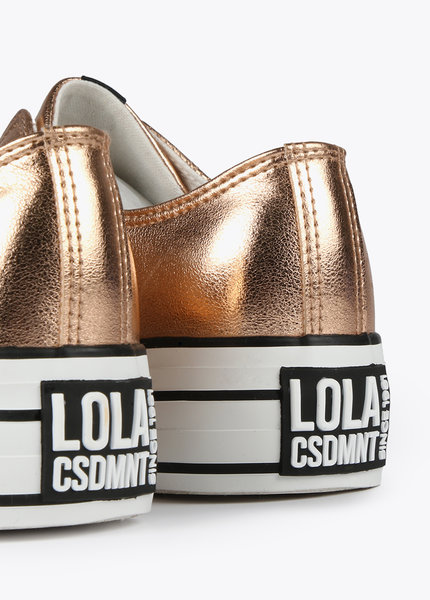 Sneakers suela plataforma efecto piel metalizada DORADO Lola Casademunt