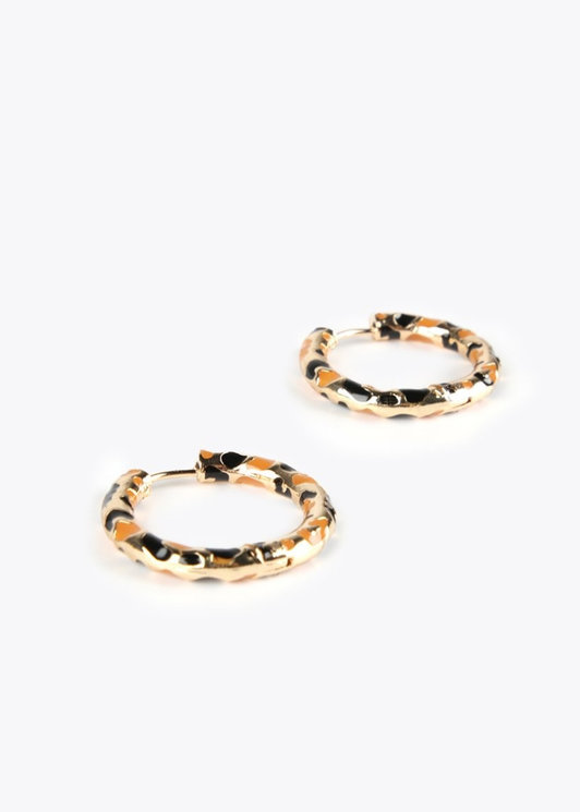 Pendientes dorados lacado animal print Lola Casademunt
