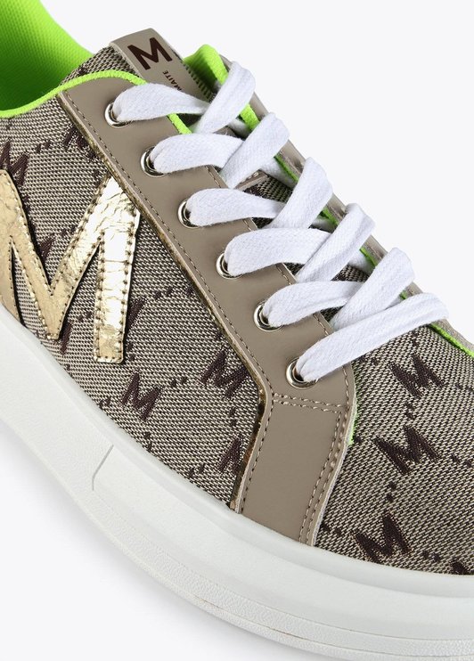 Sneaker logotipado interior fluor Lola Casademunt