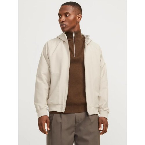 Cazadora impermeable