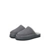Zapatilla de estar por casa.